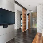 Apartament Luxurious Walonska With Underground Garage By Renters