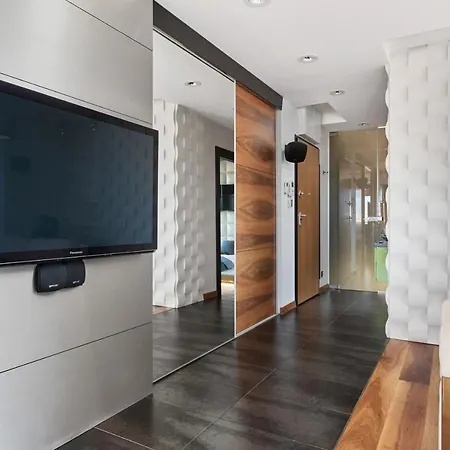 Apartman Luxurious Walonska With Underground Garage By Renters