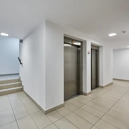 Apartment Luxurious Walonska With Underground Garage By Renters