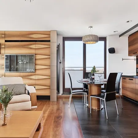 Luxurious Walonska With Underground Garage By Renters Apartmán *